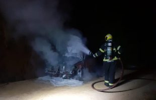 Motorista sofre queimaduras após carro pegar fogo