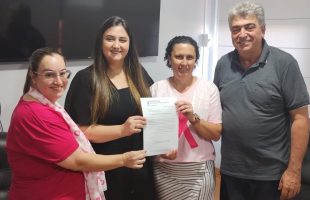 Deputada Ana Paula Lima encaminha emenda no valor de R$ 200 mil para Rede Feminina de LM
