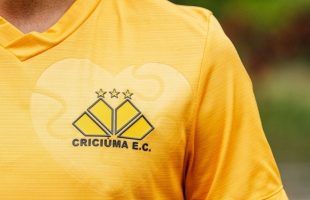 Criciúma lança camisa em homenagem ao Dia Mundial do Autismo e percentual de vendas será doado a instituições