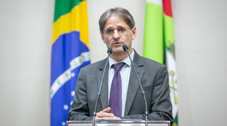 Saretta solicita upgrade do hospital de Urussanga para porte III na Política Hospitalar Catarinense