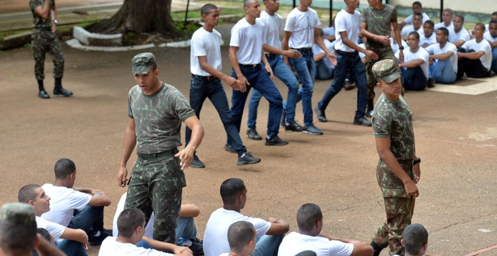 Prazo para alistamento militar termina no próximo domingo (30)