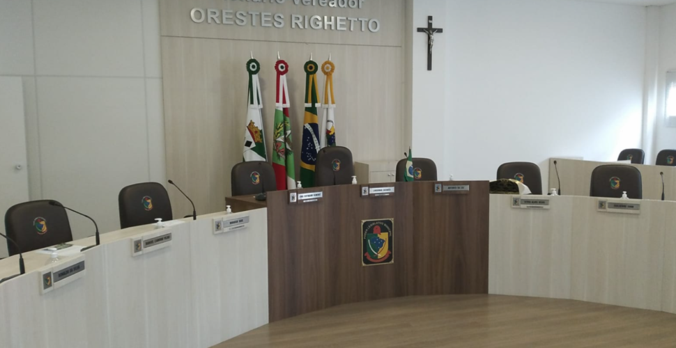 Câmara Municipal derruba veto da prefeita e aprova lei contra o nepotismo em Lauro Müller