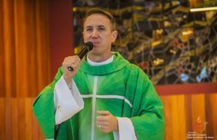 Padre Antônio Vander completa 18 anos de ordenação sacerdotal