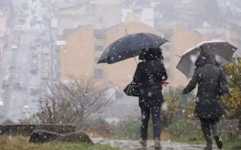 Chuva congelada! Frente fria provoca queda na temperatura e pode nevar em SC