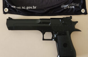 Polícia Militar e Conselho Tutelar são acionados após aluno leva arma de brinquedo para escola