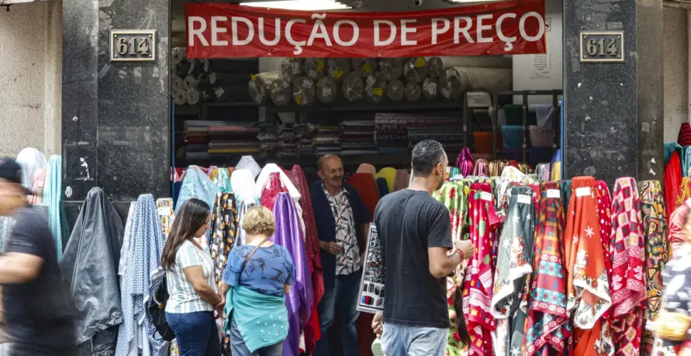 PIB cresce 1,4% no segundo trimestre e fica acima do esperado