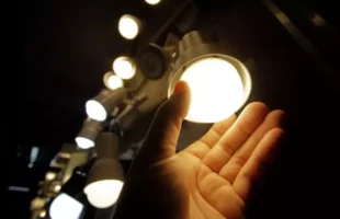 Conta de luz fica mais cara; confira dicas para economizar energia