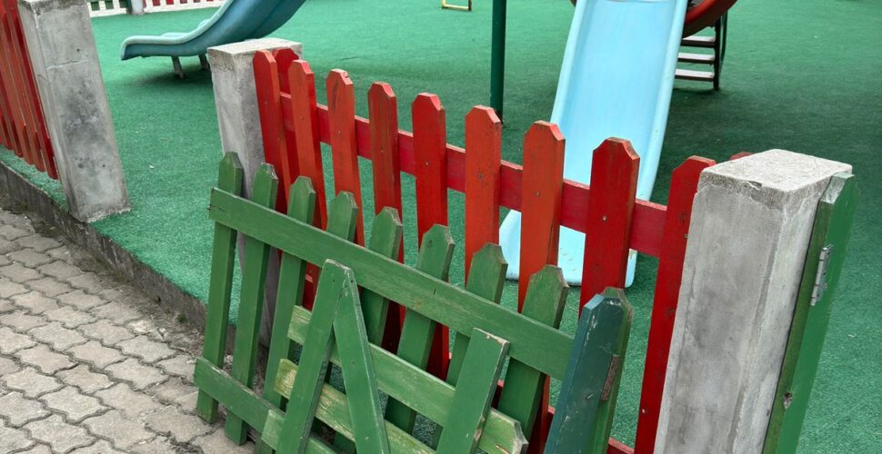 Más condições do parque infantil preocupa moradores do distrito de Guatá, em Lauro Müller