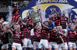 Flamengo vence Atlético-MG e fica com título da Copa do Brasil