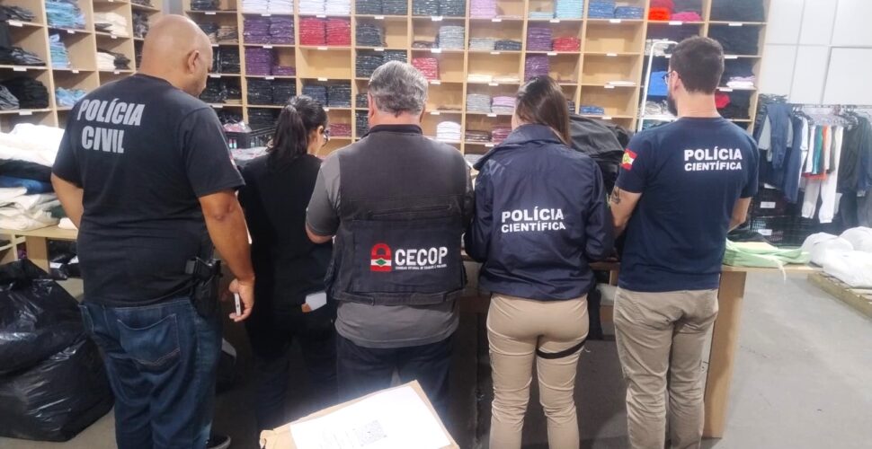 Operação retira milhares de peças de roupas pirateadas de circulação