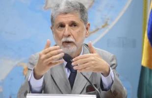 Celso Amorim sobre relação do Brasil com Trump: ‘Esperança de que será um diálogo positivo’