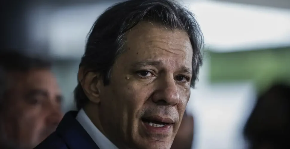 Lula pediu inclusão de ministério em corte de gastos, diz Haddad