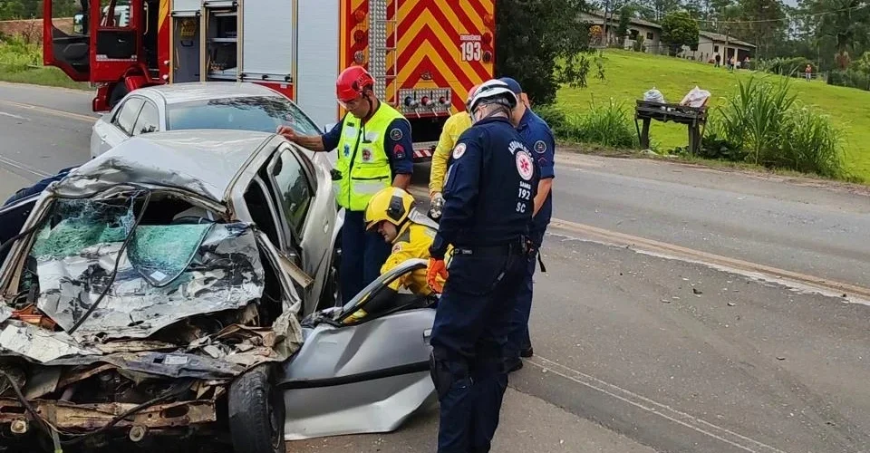 Homem morre após grave acidente de trânsito em Cocal do Sul