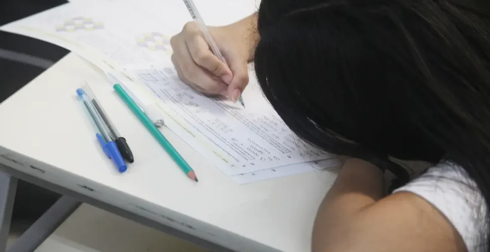 Mais da metade dos estudantes não tem noções básicas de matemática