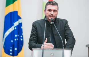 Padre Daniel Zilli emite nota oficial sobre afastamento da paróquia Sagrada Família, em Araranguá