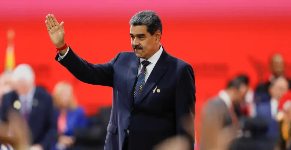 Venezuela: Maduro assume 3º mandato e promete reforma na Constituição