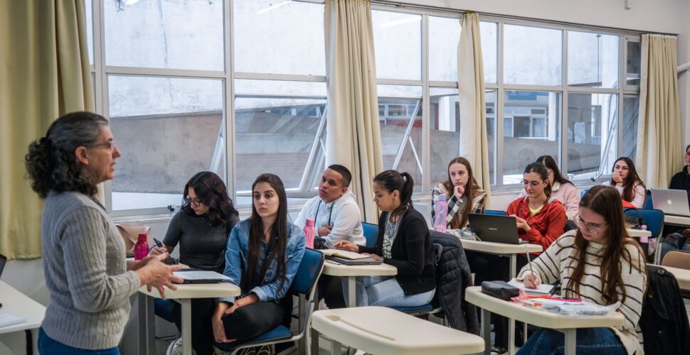 Tire suas dúvidas sobre o programa Universidade Gratuita