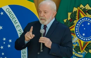 Lula sanciona com vetos projeto que muda regras de pagamento para dívidas dos estados