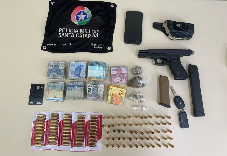 Jovem é preso após perseguição no Centro de Criciúma