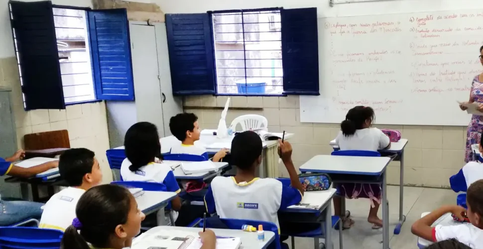 Aprendizagem na educação básica ainda não retomou níveis pré-pandemia