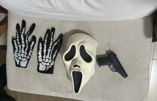 Polícia desarticula grupo que incita pessoas a cometer cybercrime; adolescente é apreendido em Criciúma
