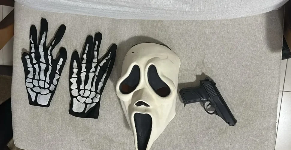 Polícia desarticula grupo que incita pessoas a cometer cybercrime; adolescente é apreendido em Criciúma