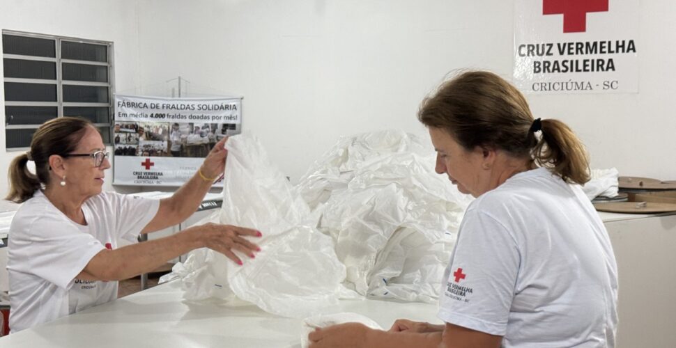 Fábrica de Fraldas da Cruz Vermelha busca apoio voluntário