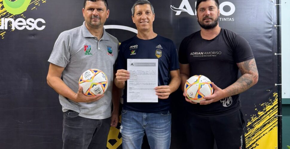 Urussanga renova parceria com o Projeto Anjos do Futsal