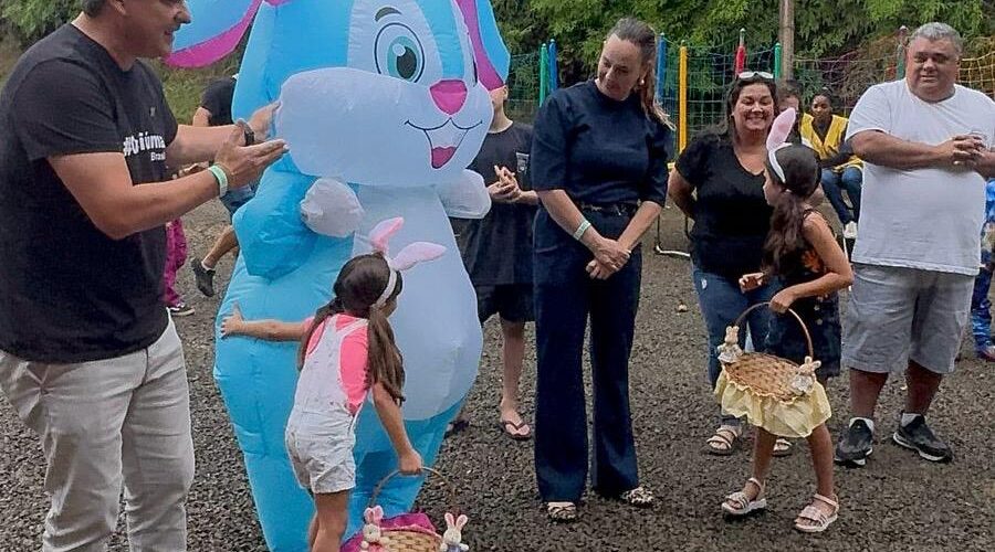 Caça aos ovos reúne famílias em Mina de Visitação