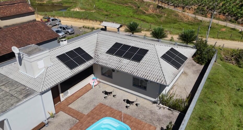 Programas do Governo do Estado impulsionam sustentabilidade e economia no campo com energia solar