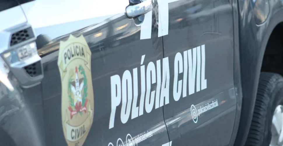 Suspeito de pedofilia é detido após operação policial em Pescaria Brava