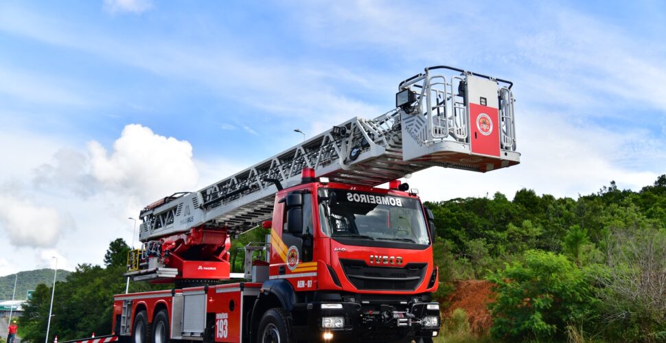 Com investimentos de R$ 113 milhões, Governo do Estado moderniza a frota do Corpo de Bombeiros Militar com 232 novas viaturas
