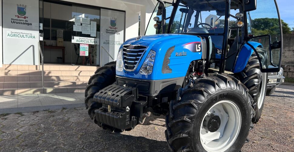 Aquisição de novo trator fortalece o atendimento aos agricultores de Urussanga
