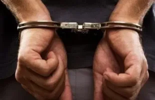 Polícia prende homem que ameaçou familiares e tentou fugir