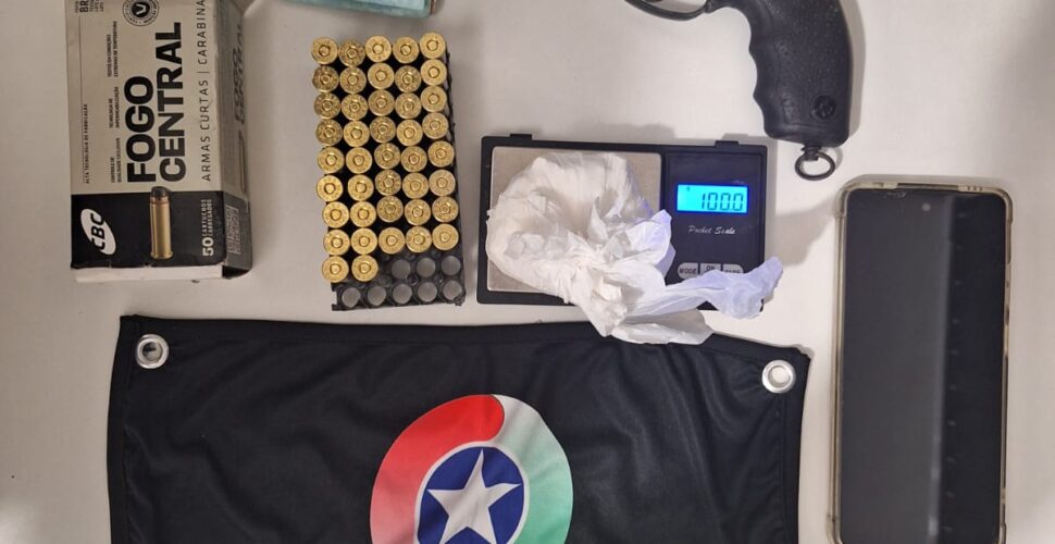 Homem é preso por tráfico de drogas e porte ilegal de arma em Bom Jardim da Serra