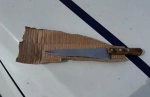 Homens encapuzados invadem casa e roubam dinheiro e celulares em Laguna