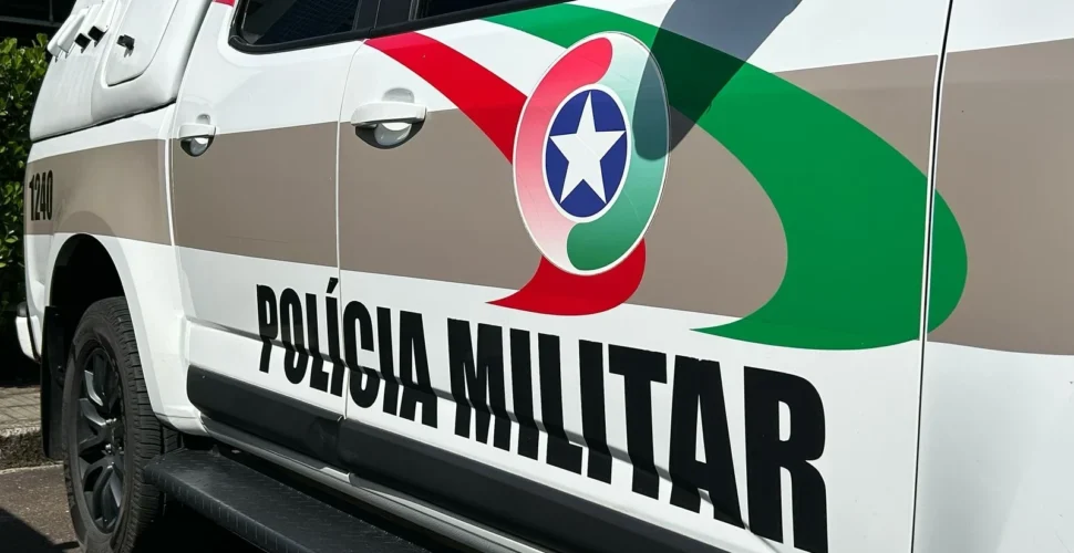 Criança tenta retirar pedido com comprovante falso de Pix em pizzaria de Criciúma