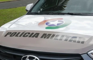 Polícia apreende cocaína com jovem após perseguição em Criciúma
