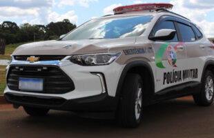 Homem é vítima de roubo após marcar visita a imóvel em Lauro Müller; criminoso fugiu com carro e celular