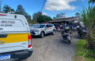 Confusão em Orleans termina com autuações e intervenção da PM e PRE