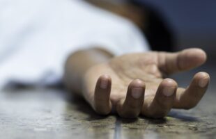Idoso é encontrado sem vida em meio a sangue em Orleans