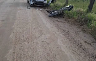 Motociclista sofre queda após colisão frontal em Morro da Fumaça