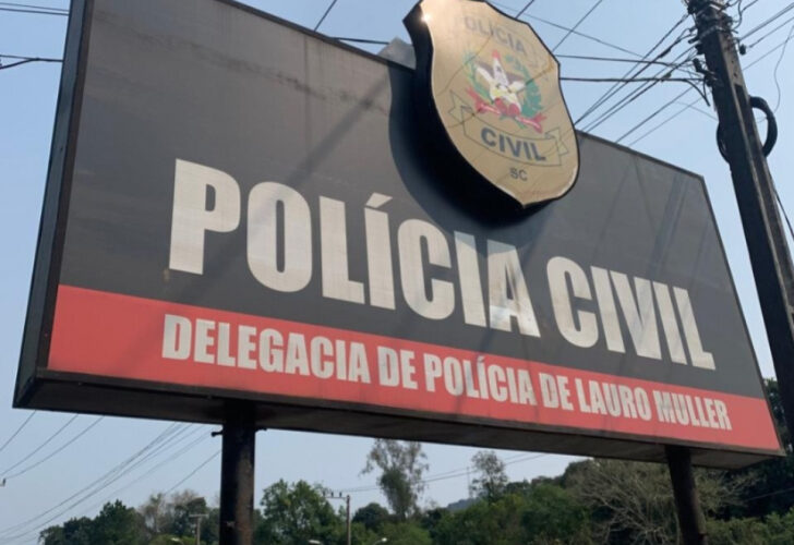 Polícia Civil realiza operação contra facção criminosa e tráfico de drogas em Lauro Müller