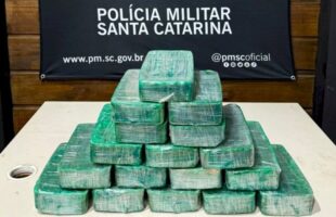 Mulher é presa com mais de 17 quilos de crack no centro de Imbituba