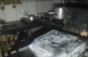 Incêndio atinge cozinha de restaurante no Centro de Passo de Torres