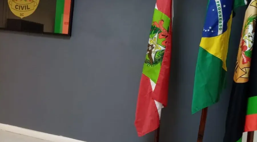Polícia Civil cumpre mandado de prisão contra ex-advogado em Araranguá