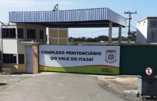 Fuga de detento do Canhanduba mobiliza helicóptero da PM em Itajaí