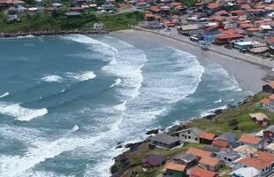 Recorde Mundial em SC: Farol de 134 anos construído com óleo de baleia ainda guia navegantes