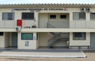 Fugitivo causa caos em Criciúma após fuga e é recapturado em perseguição tensa