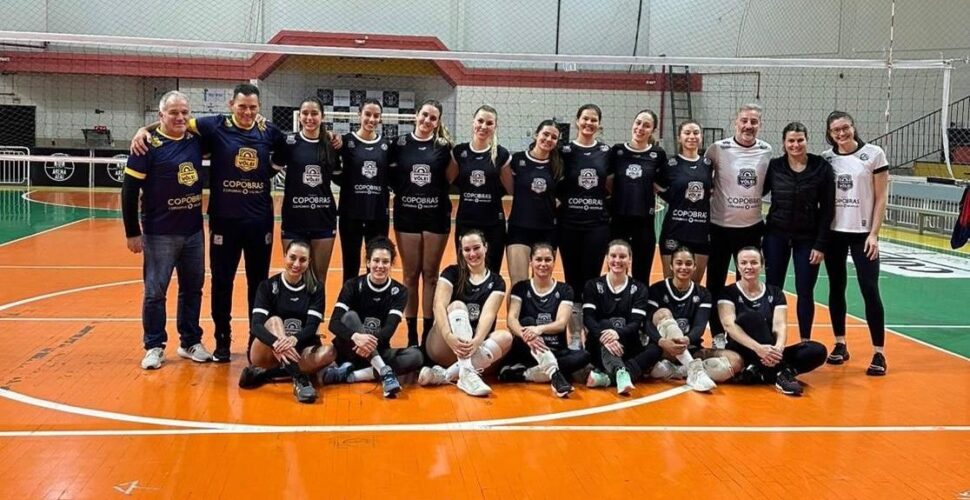 São Ludgero estreia na Superliga de Vôlei Feminino com time adulto e sonho grande!